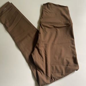 Brown Set active leggings